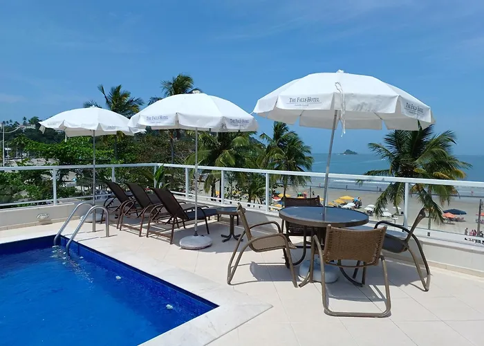 The Falls Hotel - Frente Mar